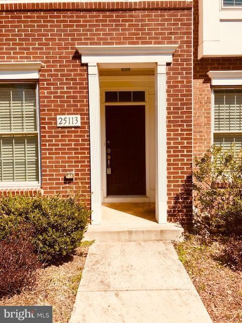 25113 Neptune Terrace, Chantilly, VA 20152 - photo 6