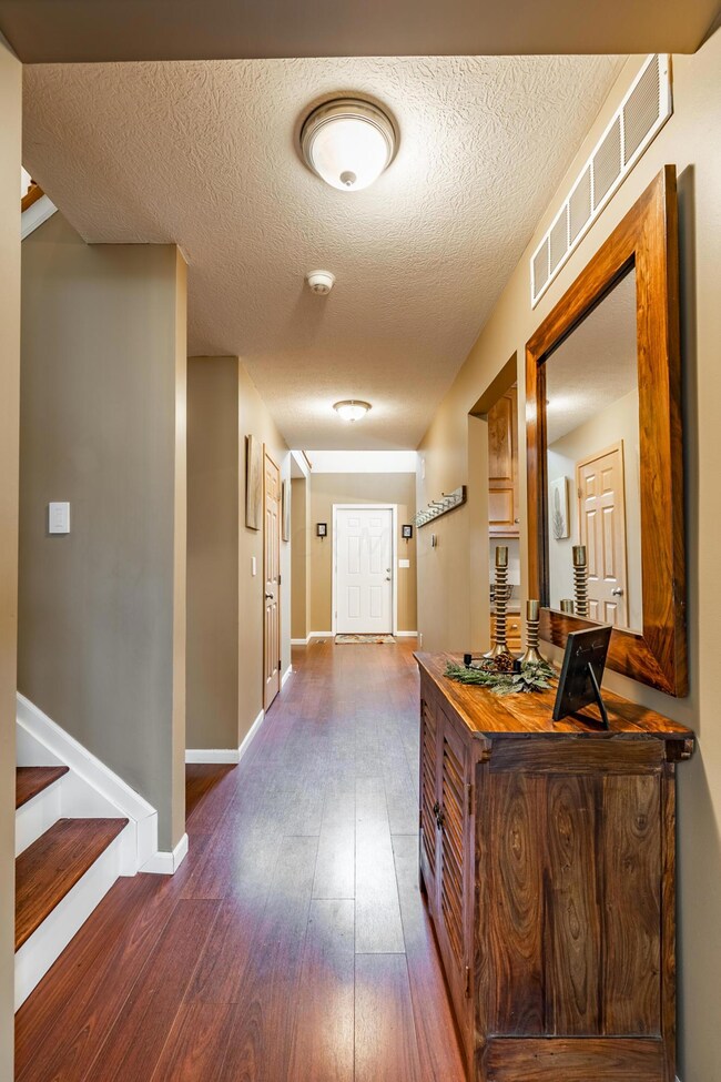 3194 Mccutcheon Crossing-10
