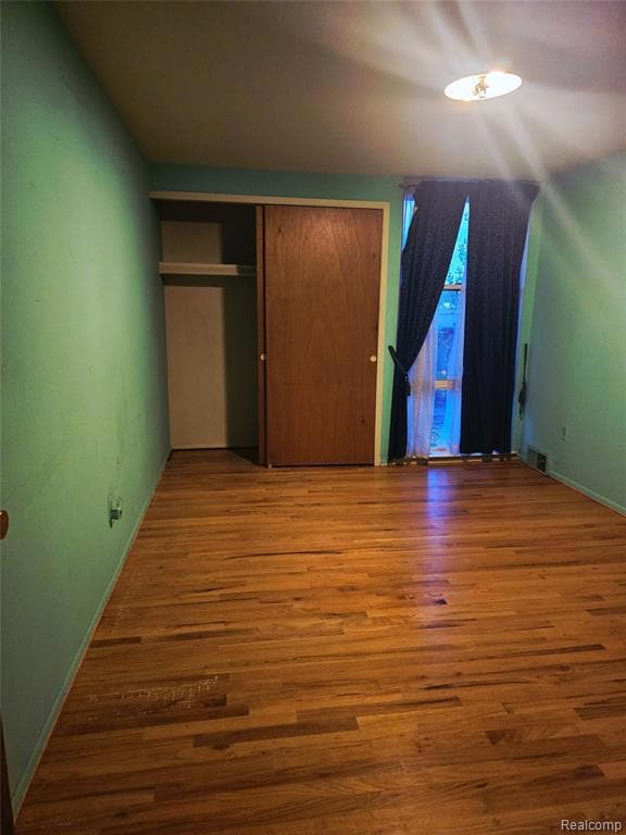 1922 Thornhill Place, Detroit, MI 48207 - photo 4