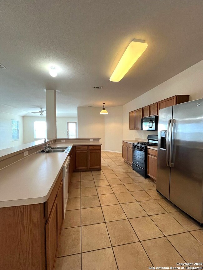 3722 Sausalito Fern, San Antonio, TX 78261 - photo 4