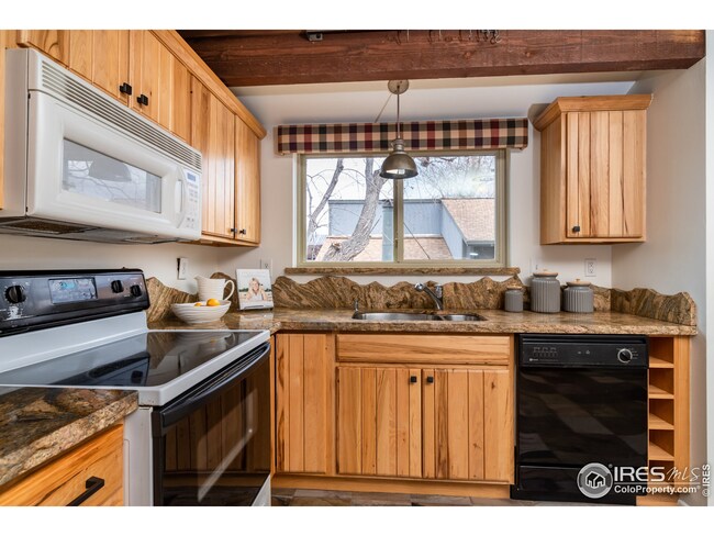 1040 Tantra Park Cir, Boulder, CO 80305 - photo 4