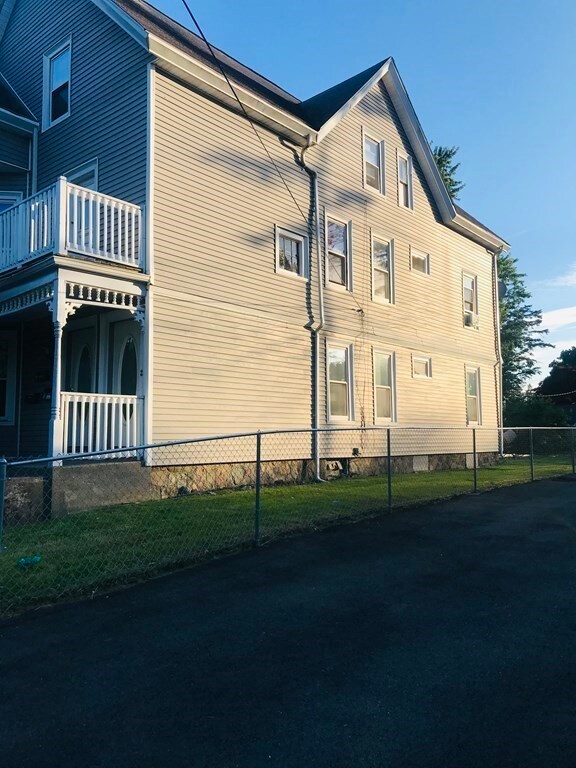 173 S Leyden St unit 1, Brockton, MA 02302 - photo 3