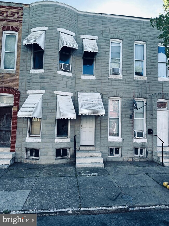 1915 N Payson St, Baltimore, MD 21217 - photo 3