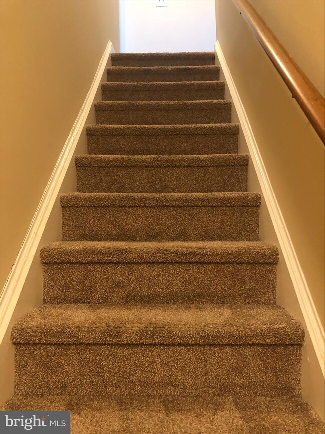 811 N Van Buren St unit 4, Wilmington, DE 19806 - photo 2