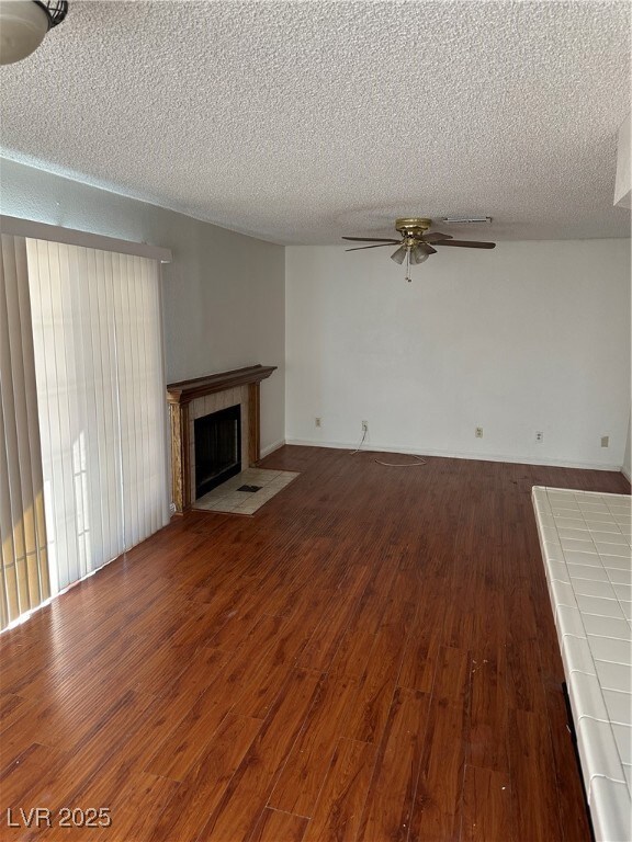 9521 Sunken Reef Cir, Las Vegas, NV 89117 - photo 7