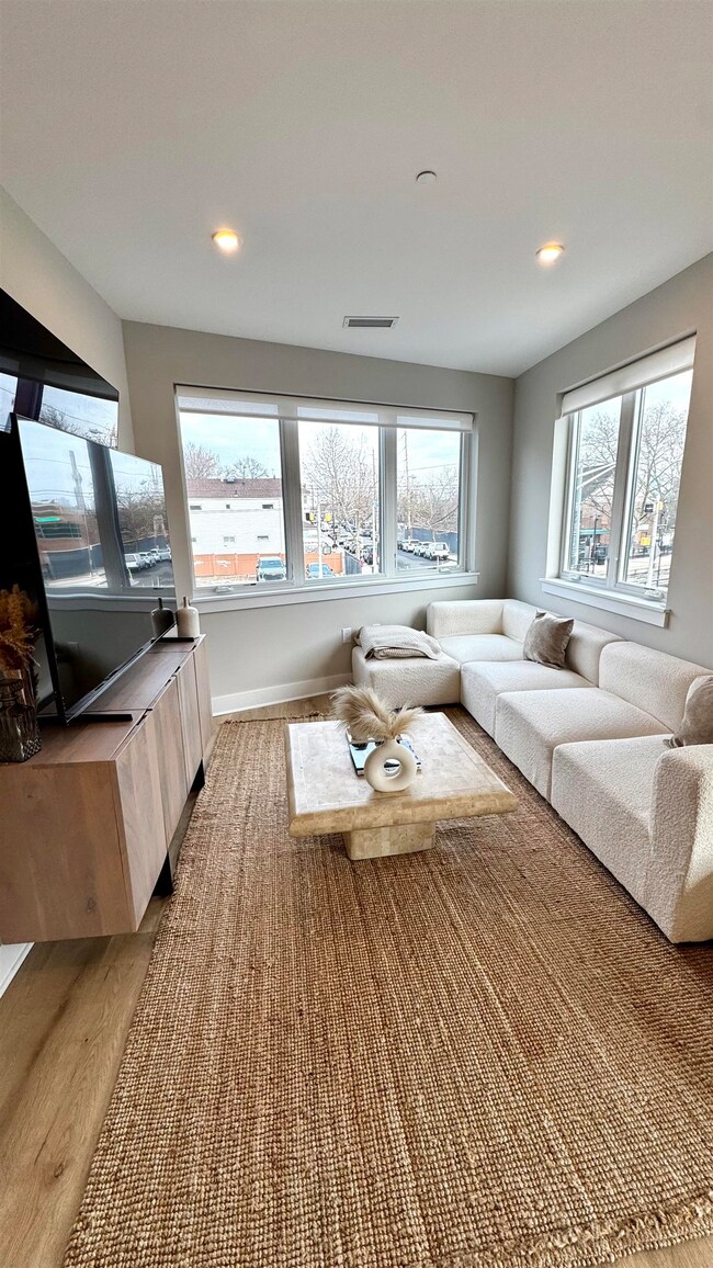 203 Randolph Ave unit 101, Jersey City, NJ 07305 - photo 5