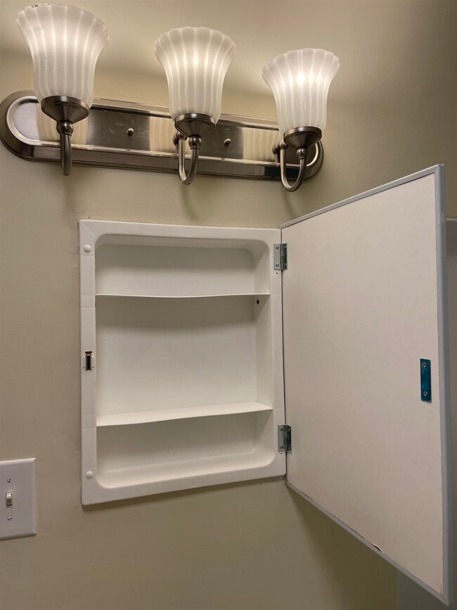 81 Fisherville Rd unit 7, Concord, NH 03303 - photo 7