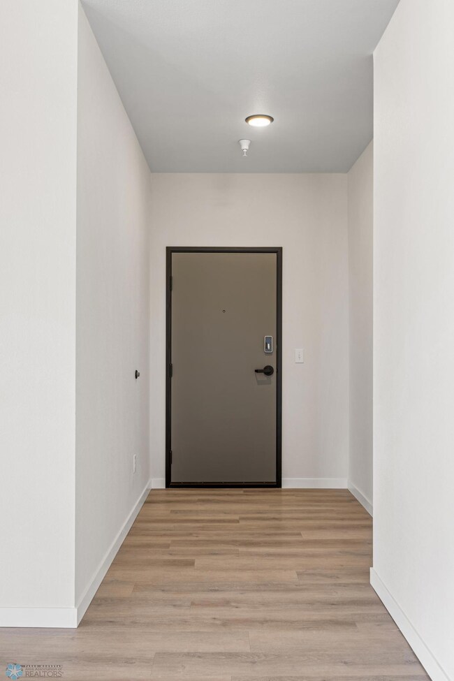 46_unit 619 (63).jpg