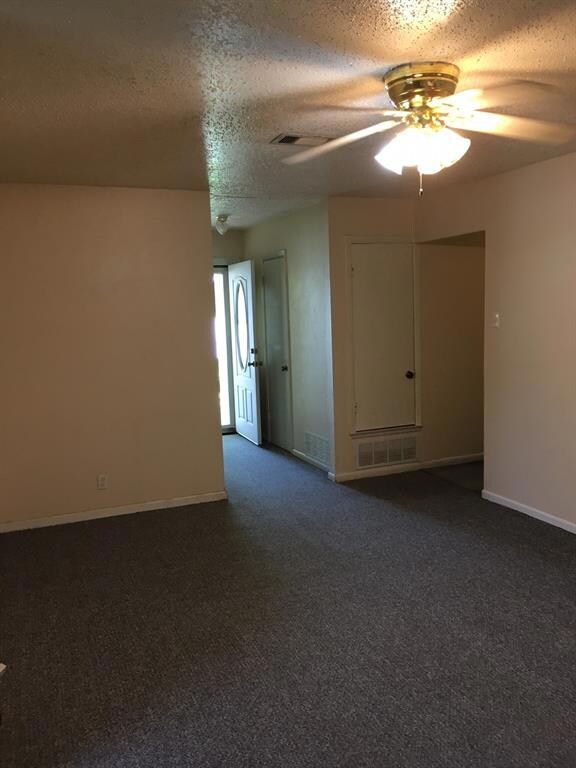 834 Starlight Dr, Sherman, TX 75090 - photo 5