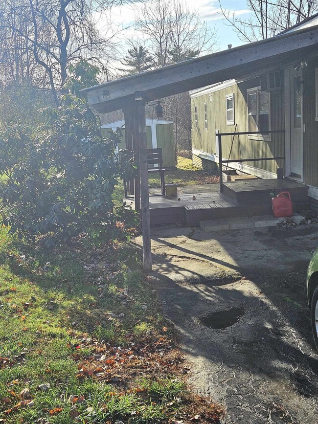 Entrance Covered Deck