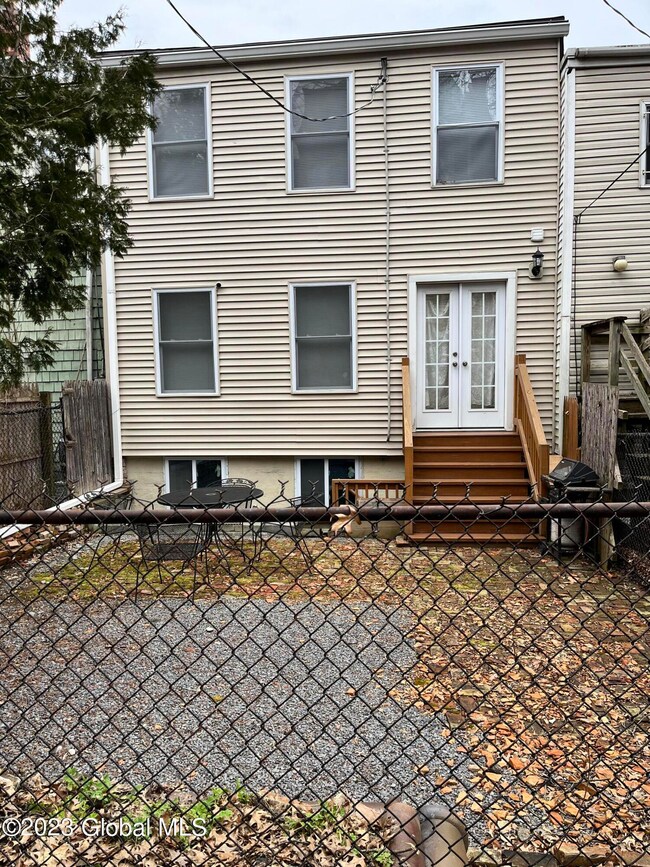 76 Spring St, Albany, NY 12210 - photo 6