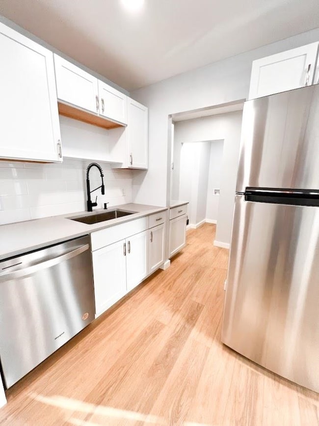 178 Pleasant St unit 1, Claremont, NH 03743 - photo 3