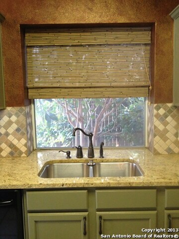 849 Fair Ln, New Braunfels, TX 78130 - photo 6