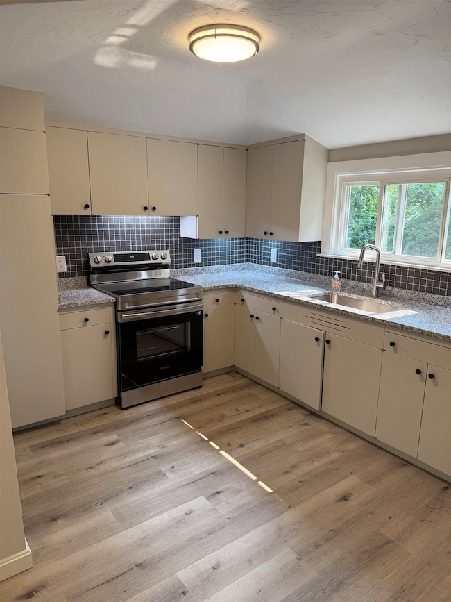 7 Porter Ave, Hudson, NH 03051 - photo 3