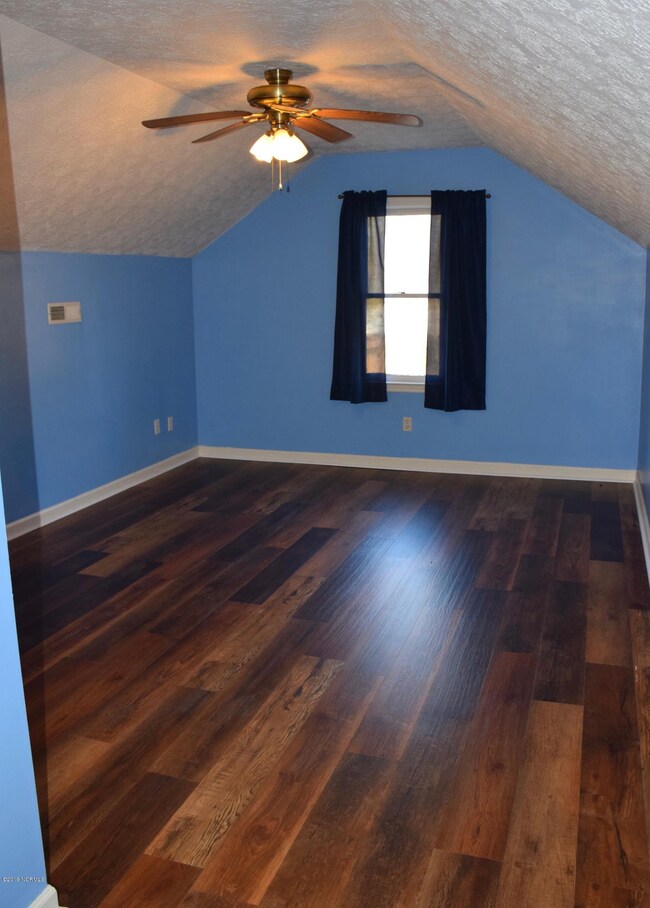 912 Stately Pines Rd_FROG_1