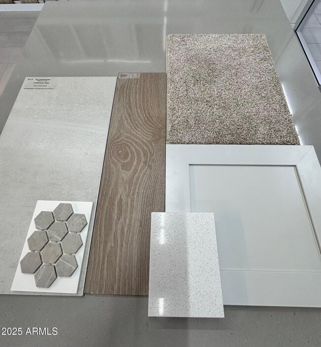 14783 W Lariat Trail, Surprise, AZ 85387 - photo 2