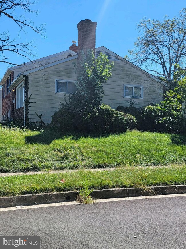 26 Delrey Ave, Catonsville, MD 21228 - photo 2