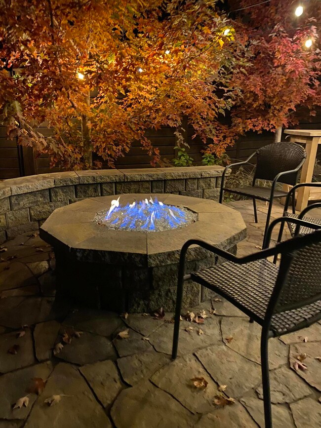 1566 NW Zamia Ave, Redmond, OR 97756 - photo 3