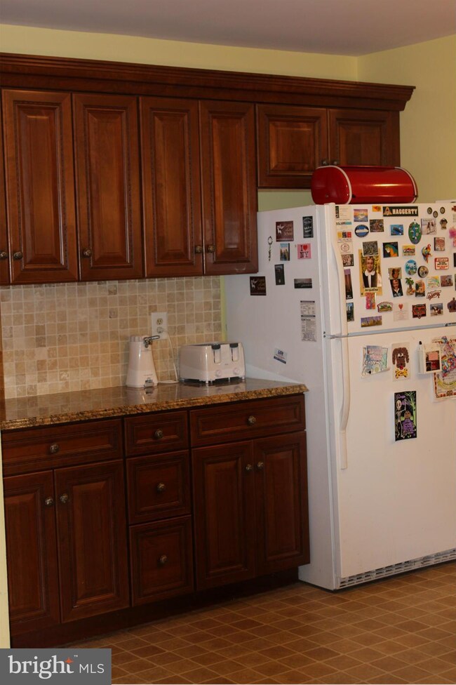 8442 Dogwood Rd, Windsor Mill, MD 21244 - photo 7