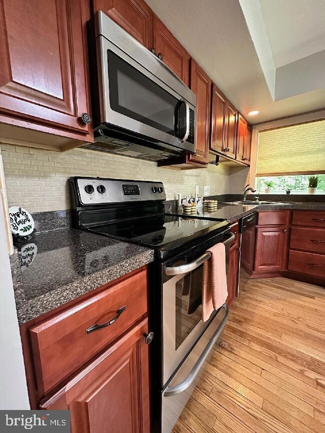 162 Bishop Dr, Chester, PA 19014 - photo 7