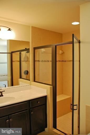 10100 Middlebrooks Terrace, Nokesville, VA 20181 - photo 7