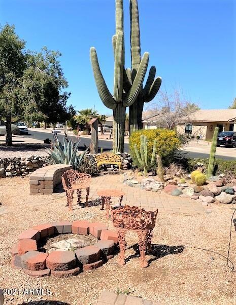 JS BEST FRONT YARD
