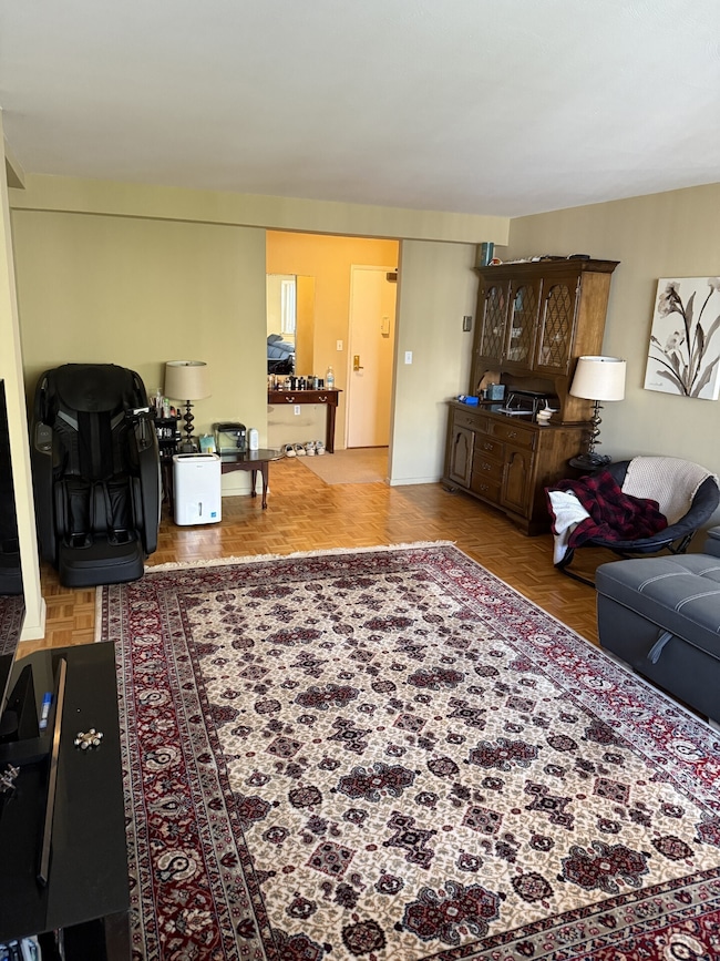 Hampshire House East & West unit 4I, West Hartford, CT 06119 - photo 6