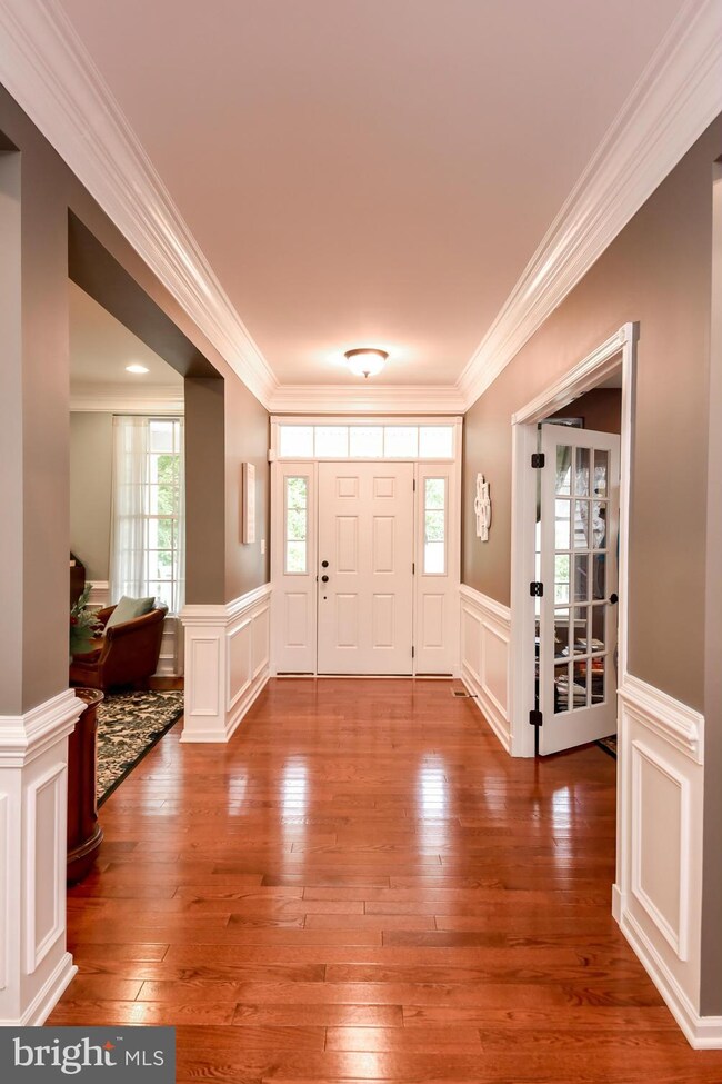 25253 Easterwood Ln, Chantilly, VA 20152 - photo 5