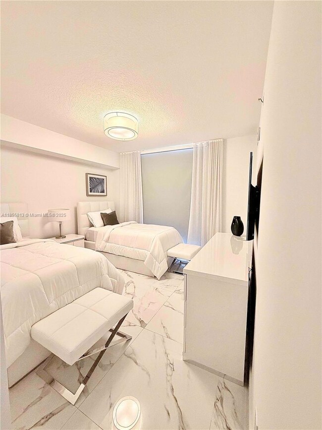 Parque Towers at St. Tropez unit 4-1206, Sunny Isles Beach, FL 33160 - photo 7