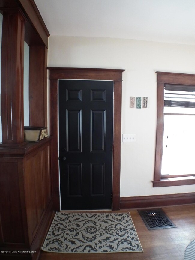 306 E Front St, Grand Ledge, MI 48837 - photo 2