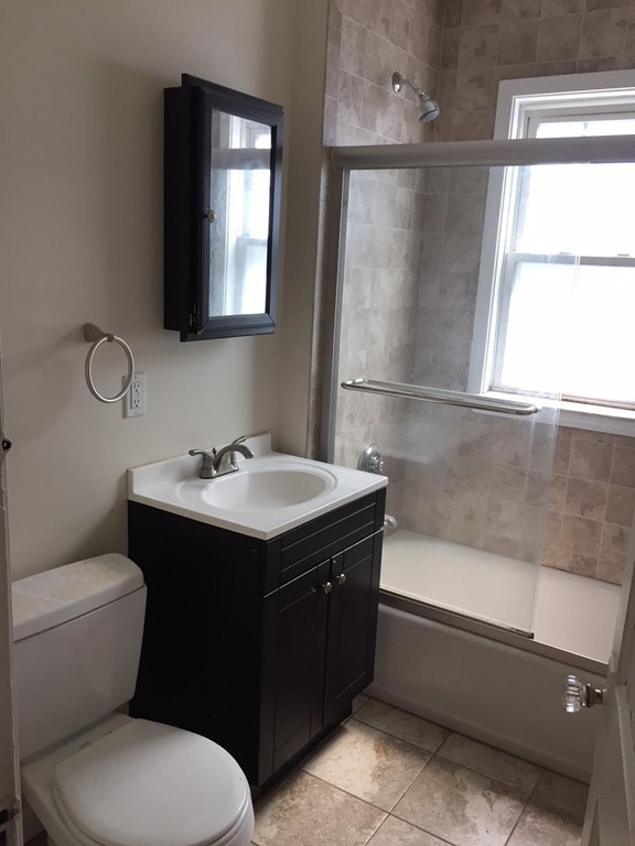 7 Granfield Ave unit 3, Roslindale, MA 02131 - photo 4