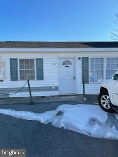 317 Franks Rd, Inwood, WV 25428 - photo 2