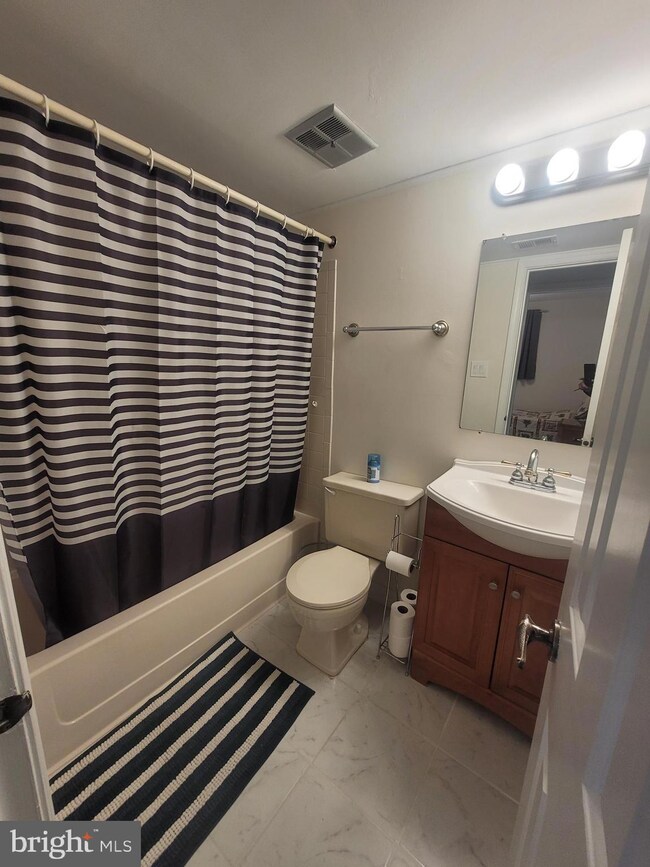 2164 Silversmith Ct, Woodbridge, VA 22191 - photo 6