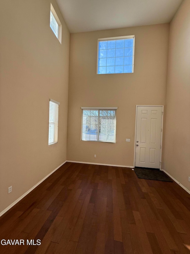 38182 Fuschia Ln, Palmdale, CA 93552 - photo 4