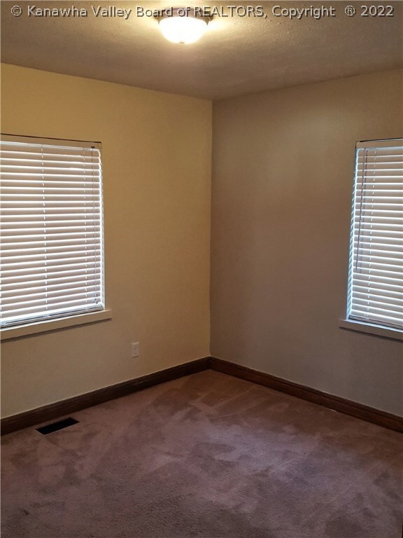 1701 Fletcher Ave, Dunbar, WV 25064 - photo 3