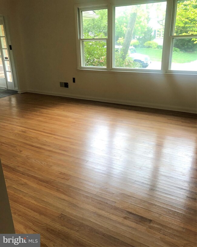 2408 Oakmere Rd, Wilmington, DE 19810 - photo 7