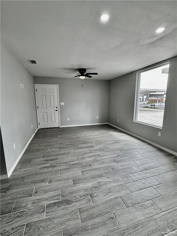 436 E Acacia Ave unit 1, Alamo, TX 78516 - photo 4