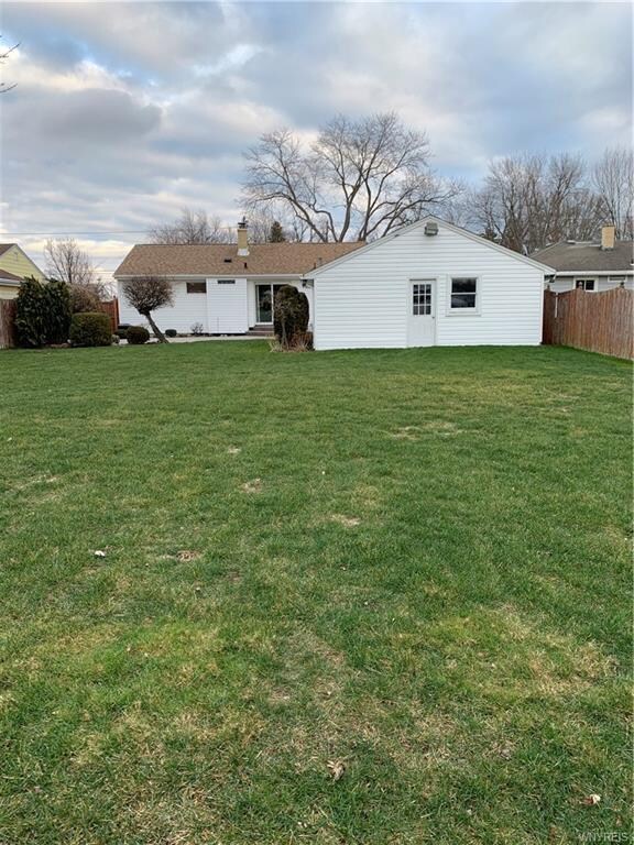 1462 Moll St, North Tonawanda, NY 14120 - photo 6