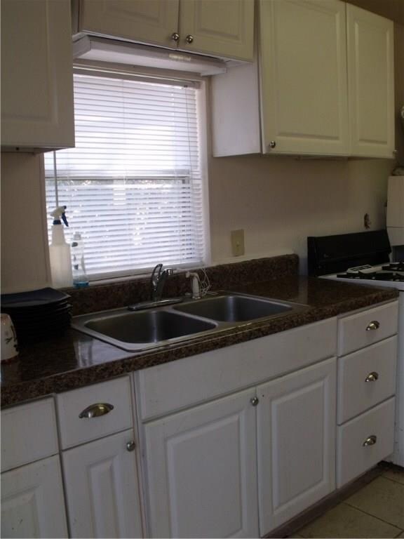 410 Dickson St unit C, Bentonville, AR 72712 - photo 4