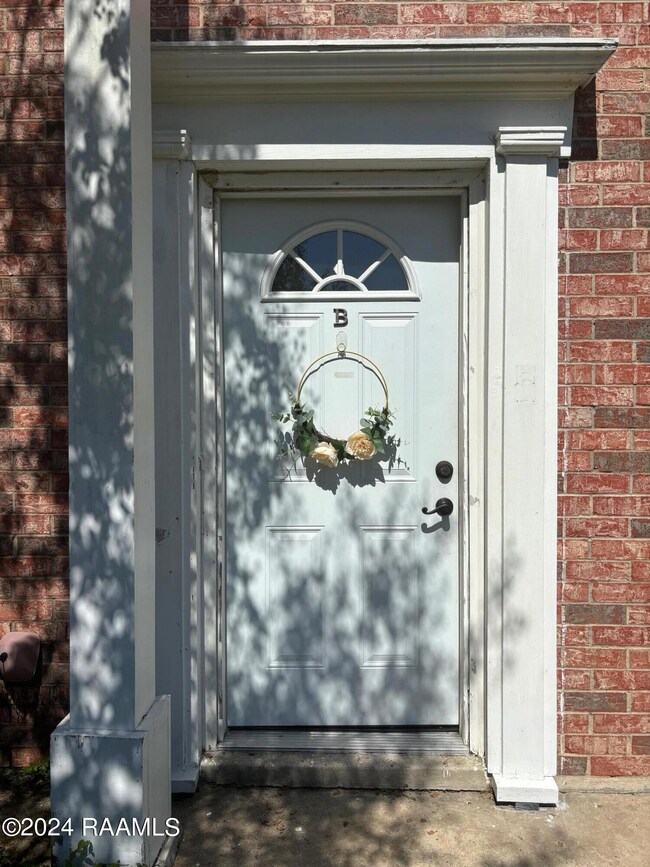 1328 Dulles front door close up