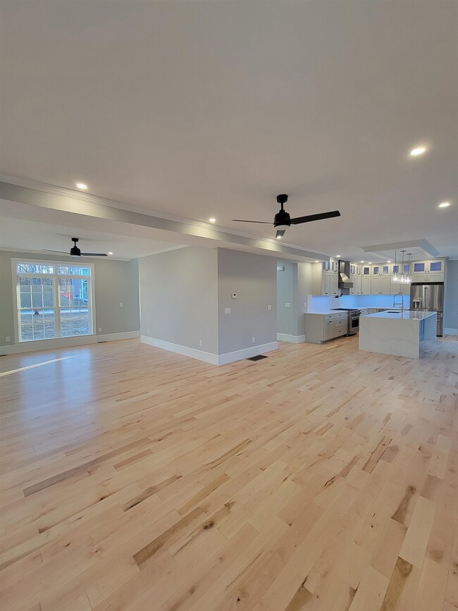 12 Zeland Dr, Dover, NH 03820 - photo 5