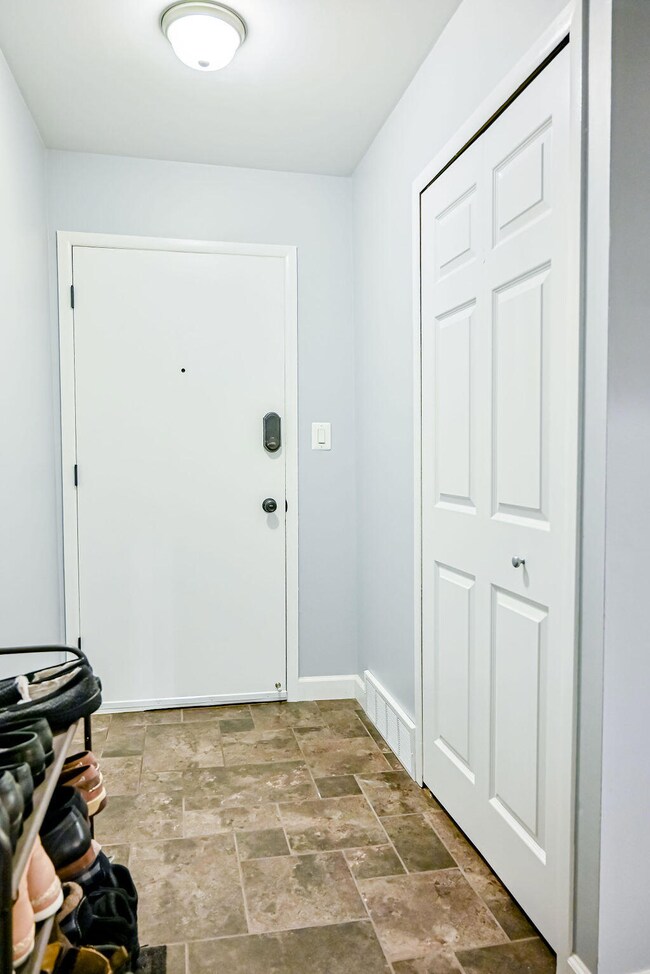 DellotHome_Entryway-1
