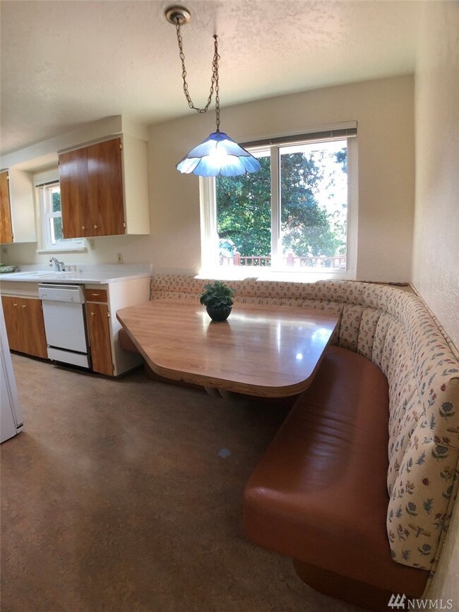 9230 217th St SW, Edmonds, WA 98020 - photo 5