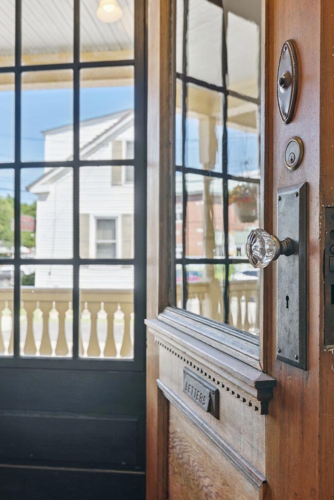 16 Everett St, Brunswick, ME 04011 - photo 5