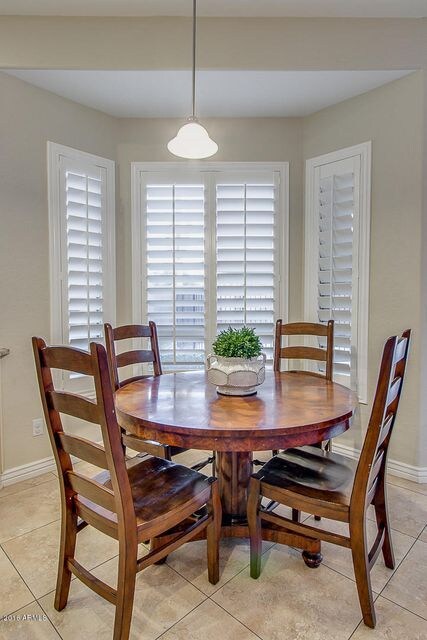 Breakfast Nook