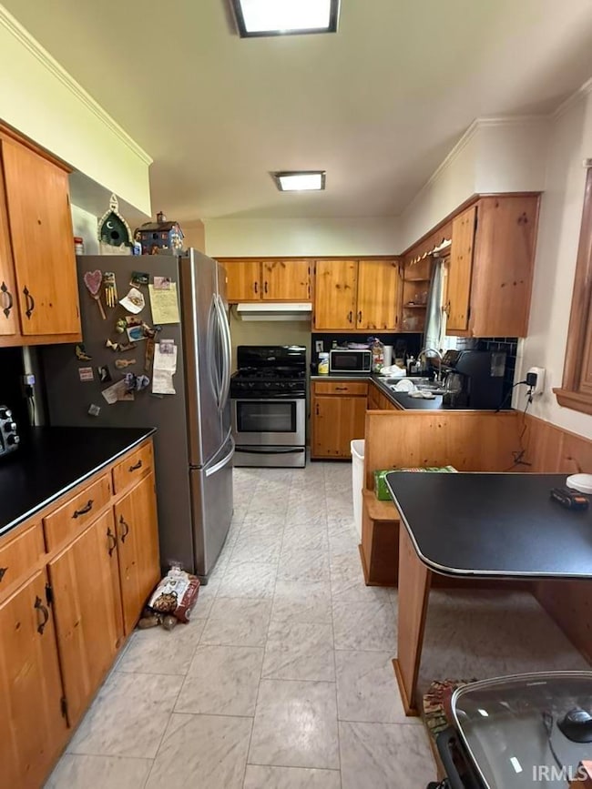 312 S Clinton St, Clinton, IN 47842 - photo 6