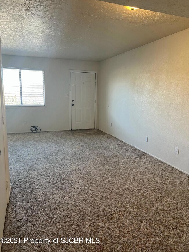 6880D065-302E-4875-8FDC-0399288C50AF