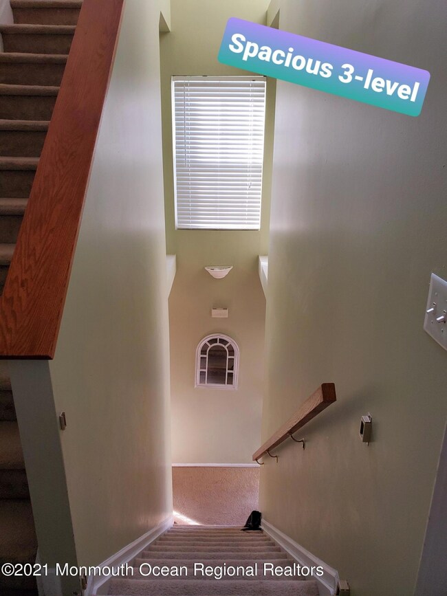 82 Madison Ct, Tinton Falls, NJ 07712 - photo 7