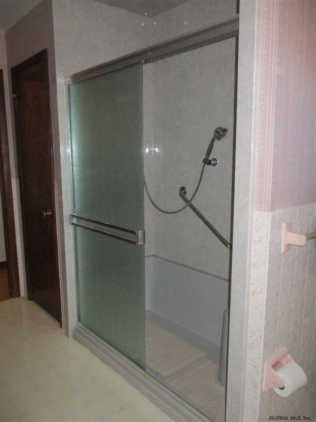 21 David Ave, Troy, NY 12180 - photo 7