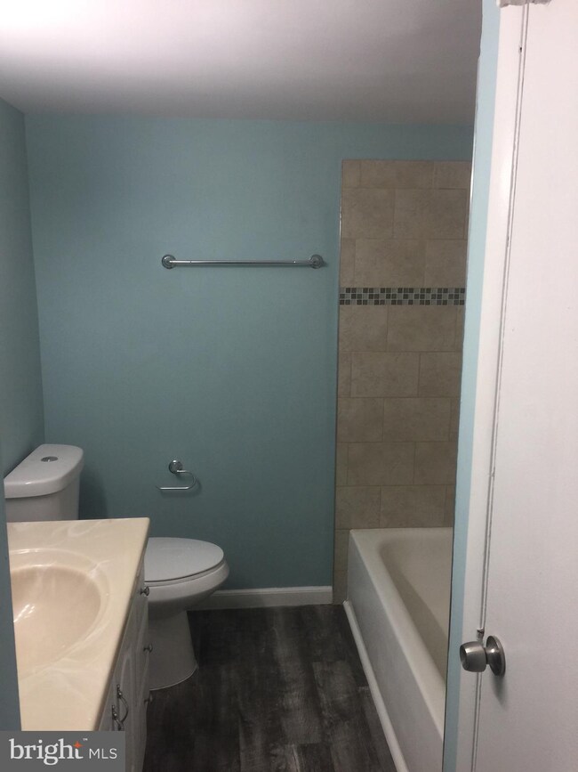 6011 Emerson St unit 501, Bladensburg, MD 20710 - photo 2